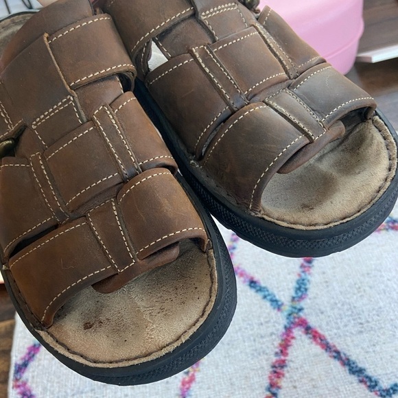 Skechers x Vintage Leather Open Toe Fisherman Sandals - Picture 5 of 12